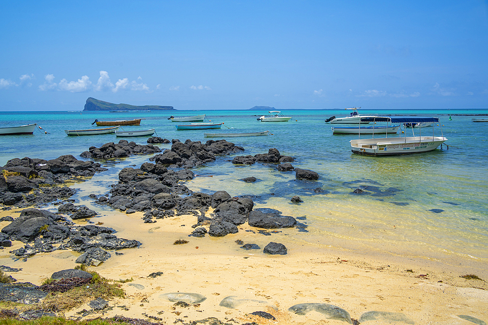 View of beach and turquoise Indian Ocean on sunny day in Cap Malheureux, Mauritius, Indian Ocean, Africa