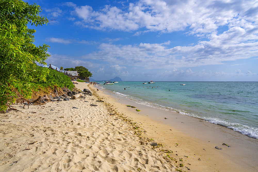 View of beach in Flic en Flac, Mauritius, Indian Ocean, Africa