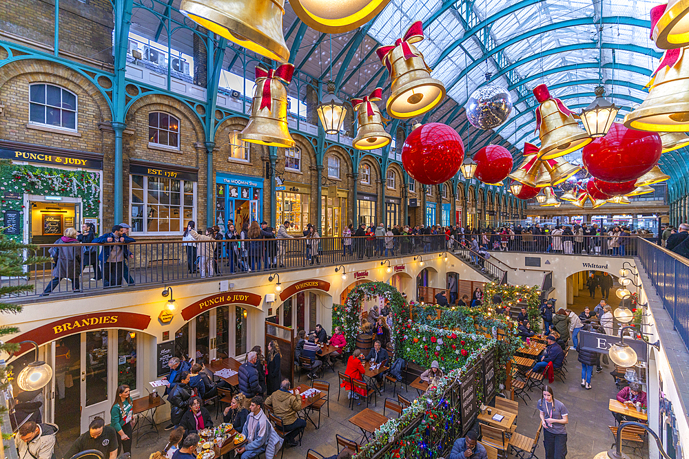 View of Christmas decorations in the Apple Market, Covent Garden, London, England, United Kingdom, Europe