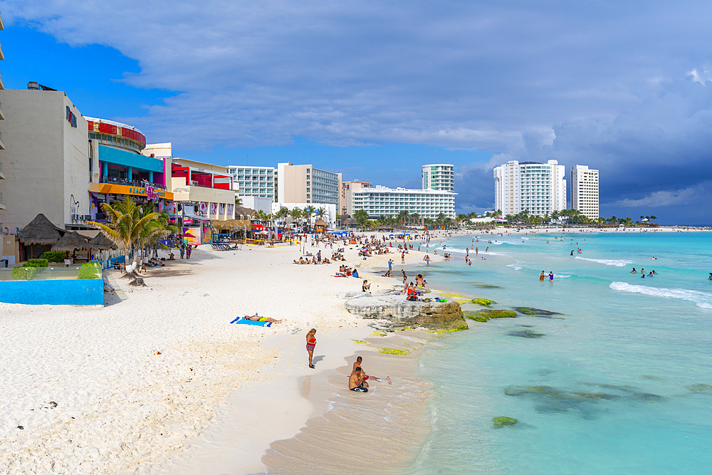 View of hotels and beach, Hotel Zone, Cancun, Caribbean Coast, Yucatan Peninsula, Riviera Maya, Mexico, North America