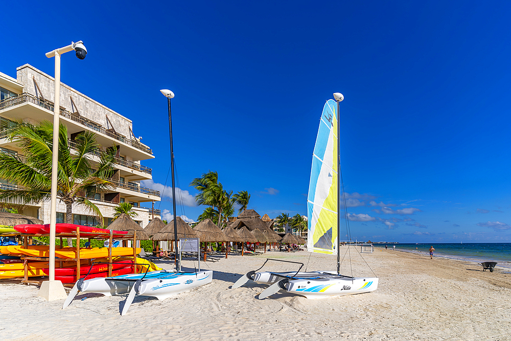 View of water sport on beach at Puerto Morelos, Caribbean Coast, Yucatan Peninsula, Riviera Maya, Mexico, North America