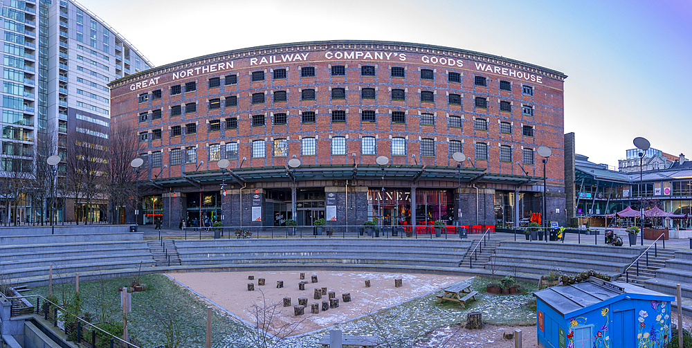 View of Great Northern Complex and Great Northern Square, Manchester, Lancashire, England, United Kingdom, Europe