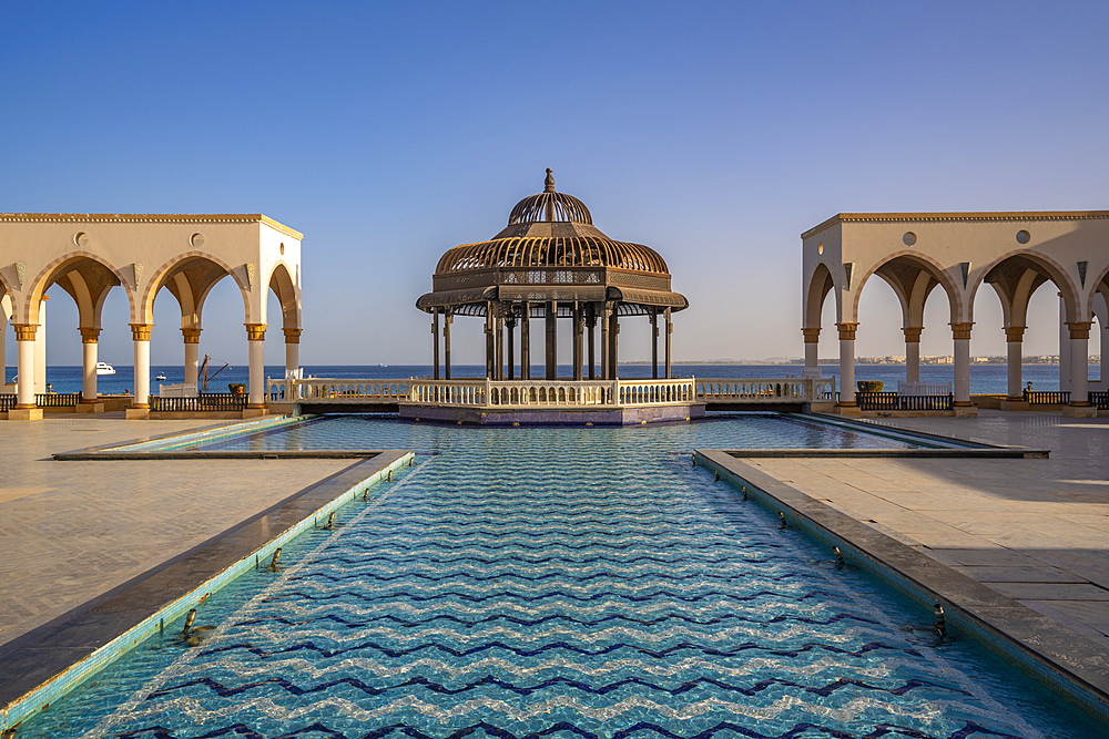 View of Arrival Piazza in Sahl Hasheesh Old Town, Sahl Hasheesh, Hurghada, Red Sea Governorate, Egypt, North Africa, Africa