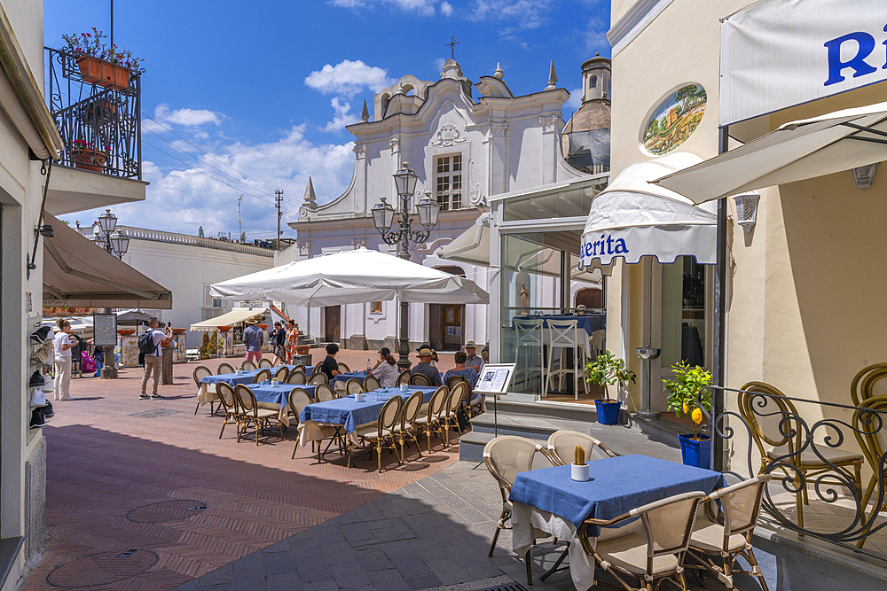 View of cafe and Church of Saint Sophia, Anacapri, Isle of Capri, Campania, Italy, Mediterranean, Europe