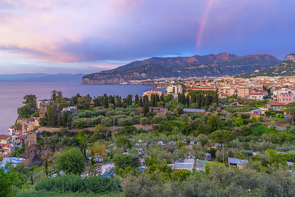 Panoramic view of Sorrento and Bay of Naples, Sorrento, Campania, Italy, Mediterranean, Europe