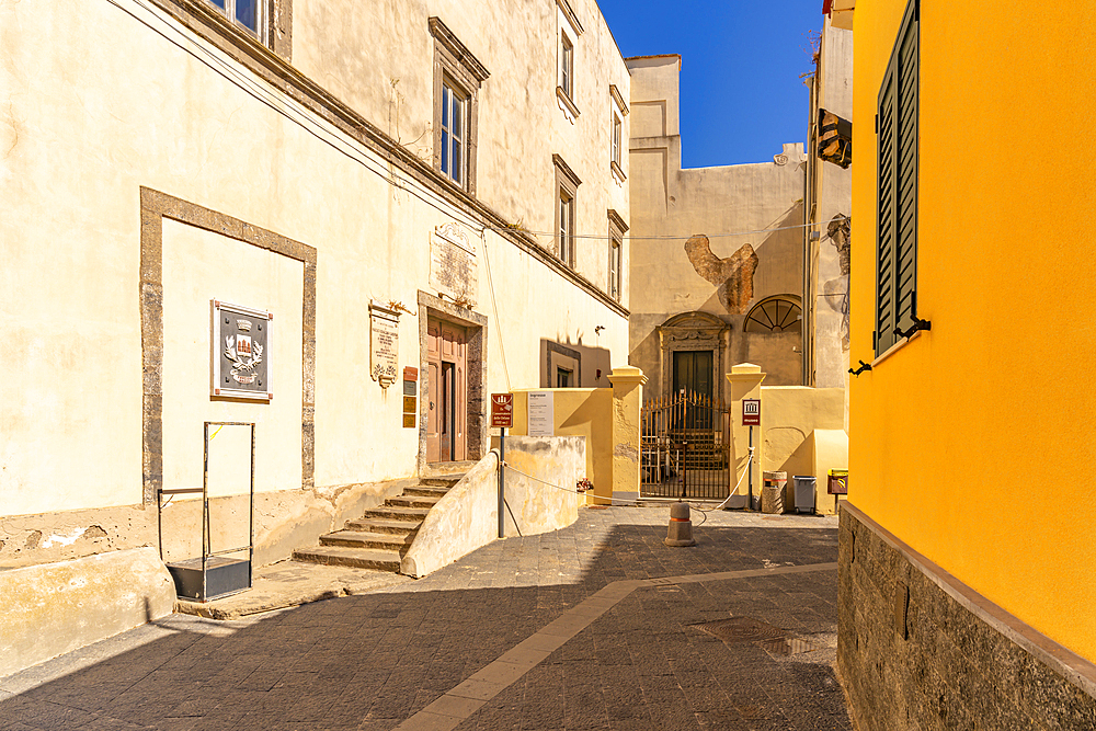 View of back street and museum, Procida, Phlegraean Islands, Gulf of Naples, Campania, Southern Italy, Italy, Europe