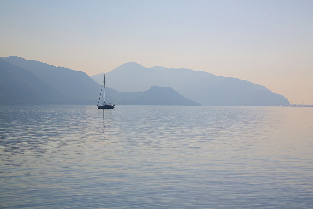 Boat on Aegean Sea, Marmaris, Anatolia, Turkey, Asia Minor, Eurasia