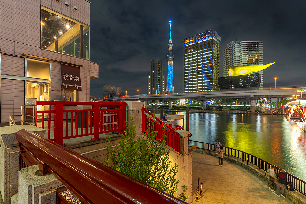 View of Tokyo Skytree, Azuma Bridge and Sumida River at night, Asakusa, Taito City, Tokyo, Japan, Asia