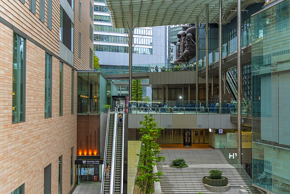 View of shopping mall entrance, Minato City, Tokyo, Honshu, Japan