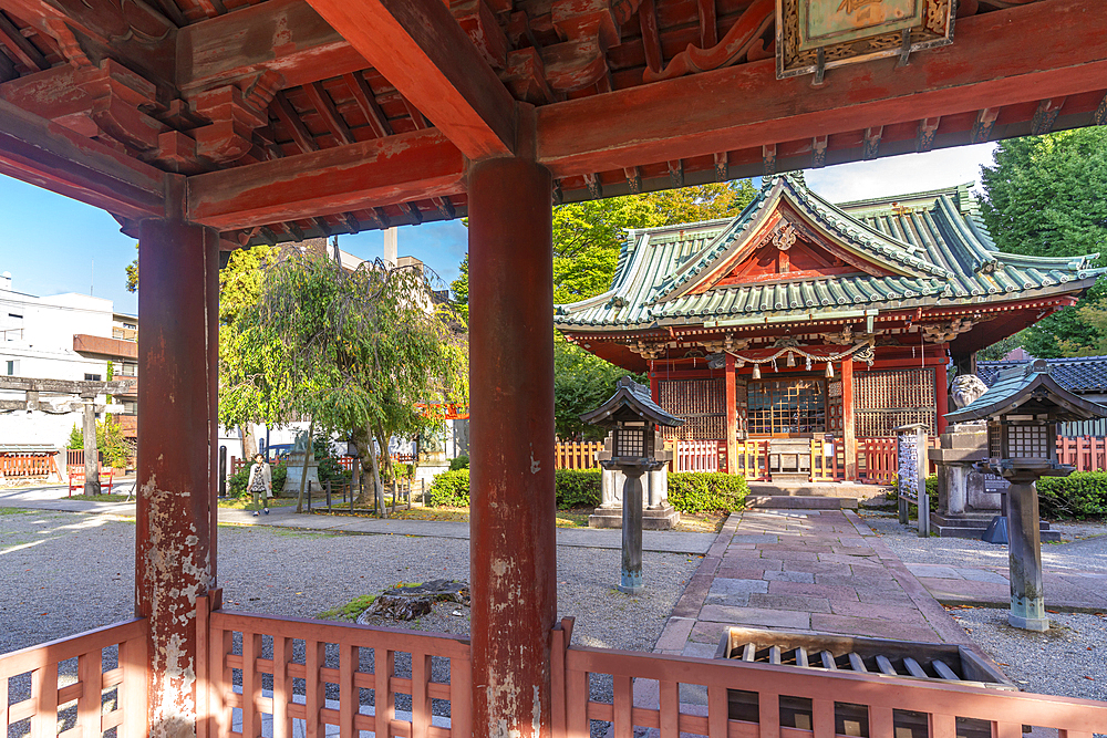 View of the Ozaki Shrine on a sunny day, Kanazawa City, Ishikawa Prefecture, Honshu, Japan