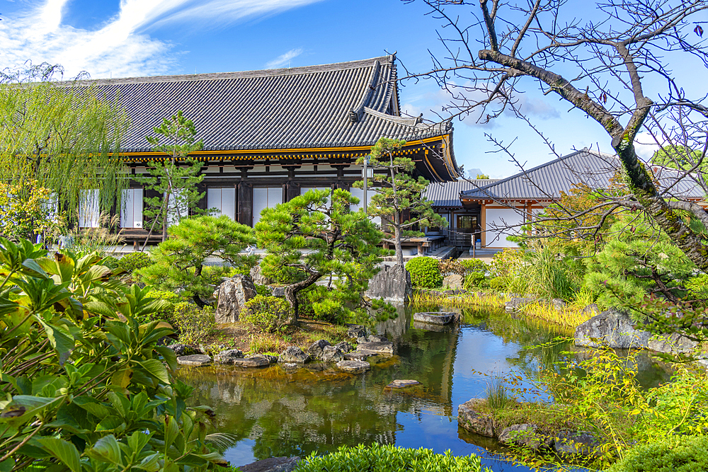 View of Sanjusangendo Temple reflecting in pond, Sanjusangendomawari, Higashiyama Ward, Kyoto, Honshu, Japan