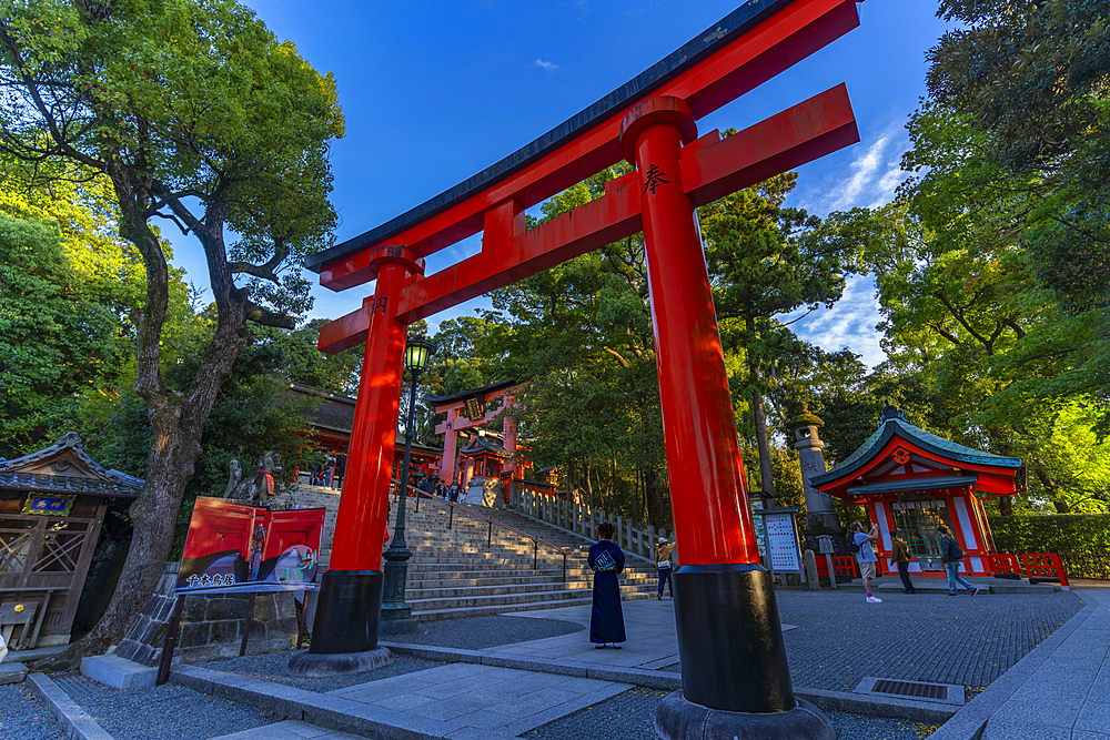 View of Kyoto's Fushimi Inari Buddist Temple, Fukakusa Yabunouchicho, Fushimi Ward, Kyoto, Japan, Asia