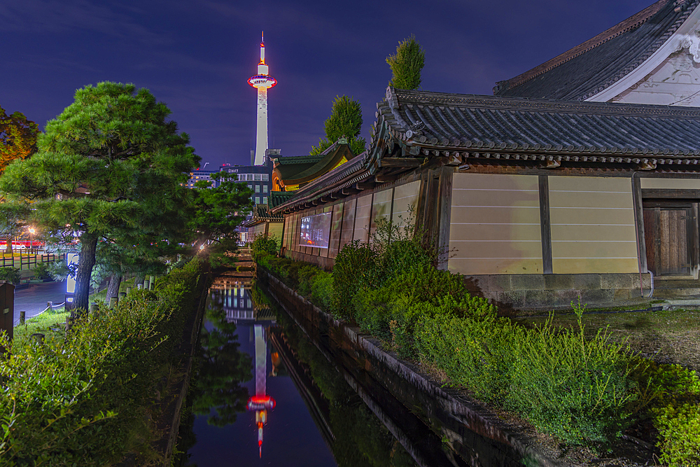 View of Nidec Kyoto Tower from Higashi Hongan-ji Temple at night, Shimogyo Ward, Higashishiokoji Kamadonocho, Kyoto, Honshu, Japan