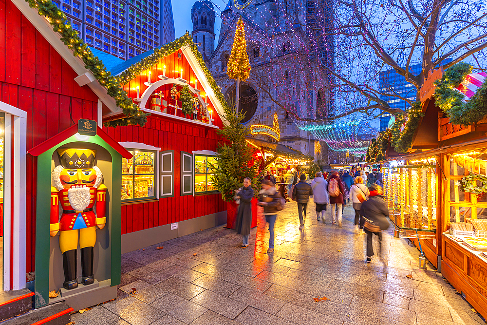 View of Kaiser Wilhelm Memorial Church and market stalls at Christmas, Breitscheidplatz, Berlin, Germany, Europe