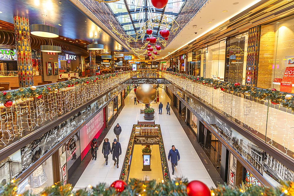 View of interior of the Mall of Berlin at Christmas, Mitte, Berlin, Germany, Europe