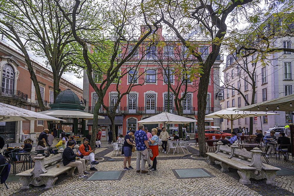 View of cafes and restaurants in Largo do Carmo in city centre, Lisbon, Portugal, Europe