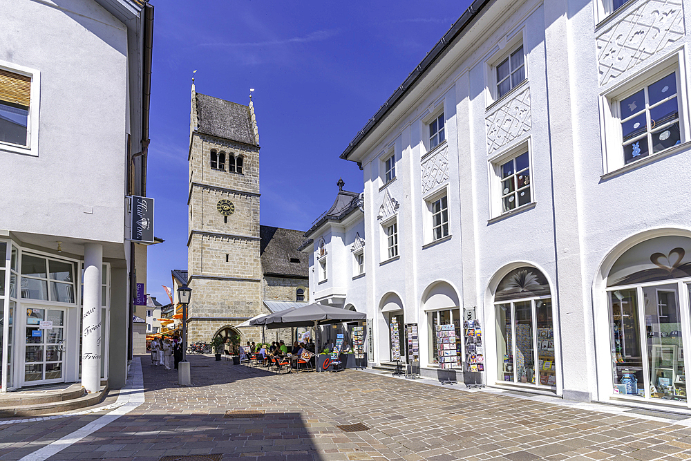 View of St. Hippolyte Church in Zell am See on a sunny day, Zell am See, Salzburg, Austria, Europe
