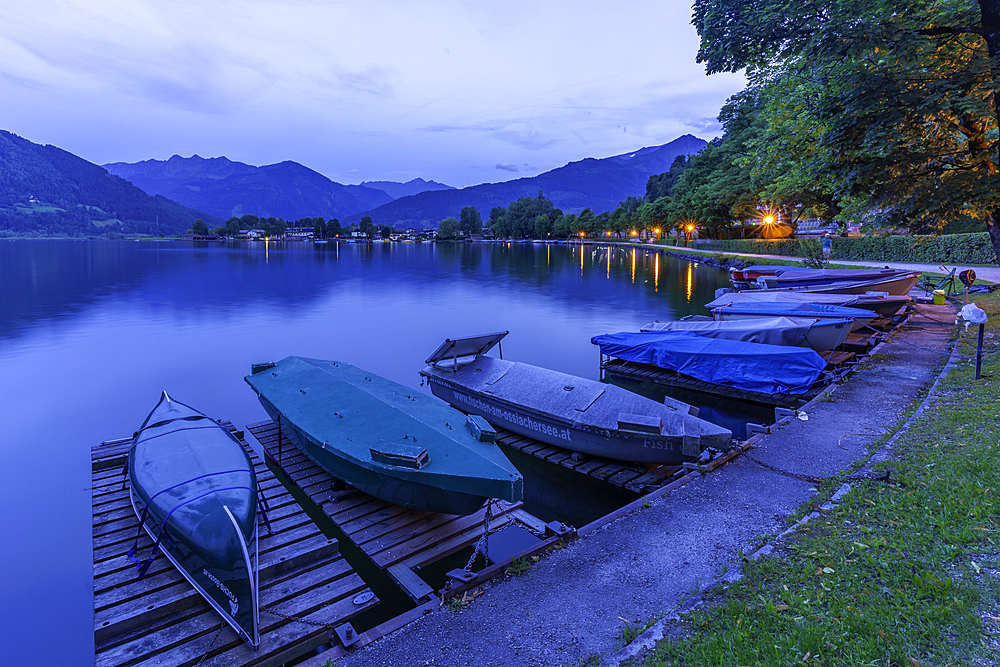 View of mountains and Lake Zell at dusk, Zell am See, Salzburg, Austria, Europe