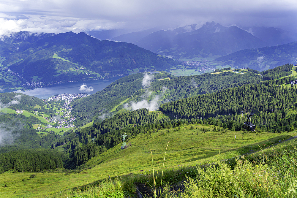View of Zell am See and cloud from Schmittenhöhebahn top station 2000m on a sunny day, Zell am See, Salzburg, Austria, Europe