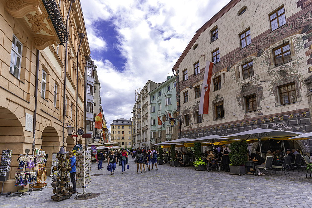 View of cafes in the old town of Innsbruck on a sunny day in summer, Innsbruck, Tyrol Region, Austria, Europe