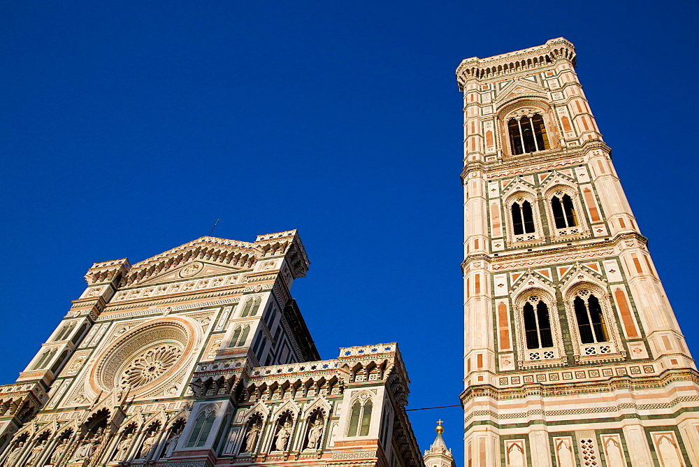 The Duomo (Santa Maria del Fiore) and Campanile, Florence, UNESCO World Heritage Site, Tuscany, Italy, Europe