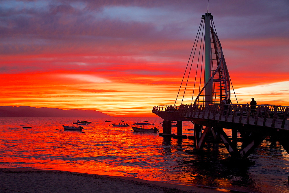 Promenade and beach in Downtown at sunset, Puerto Vallarta, Jalisco, Mexico, North America