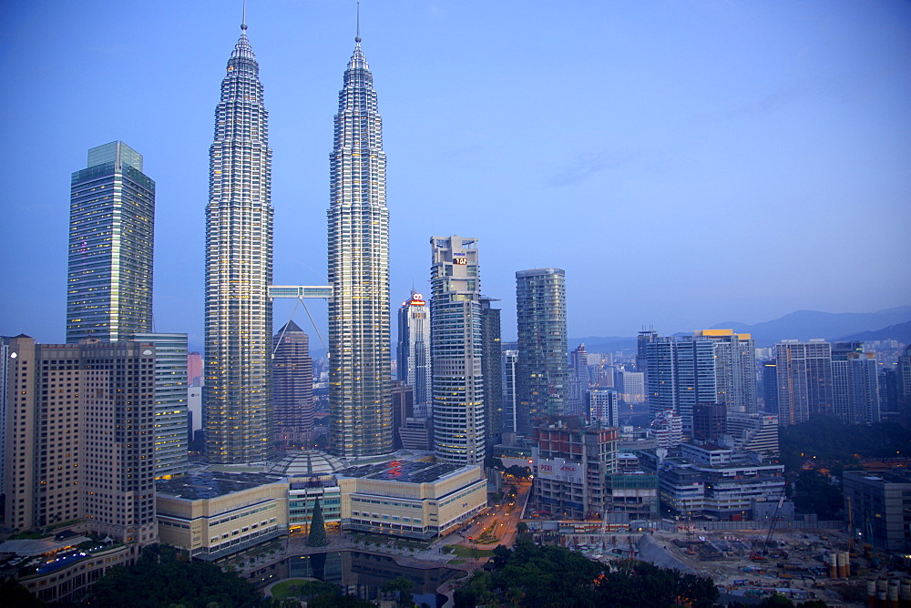 Petronas Towers at daybreak, Kuala Lumpur, Malaysia, Southeast Asia, Asia