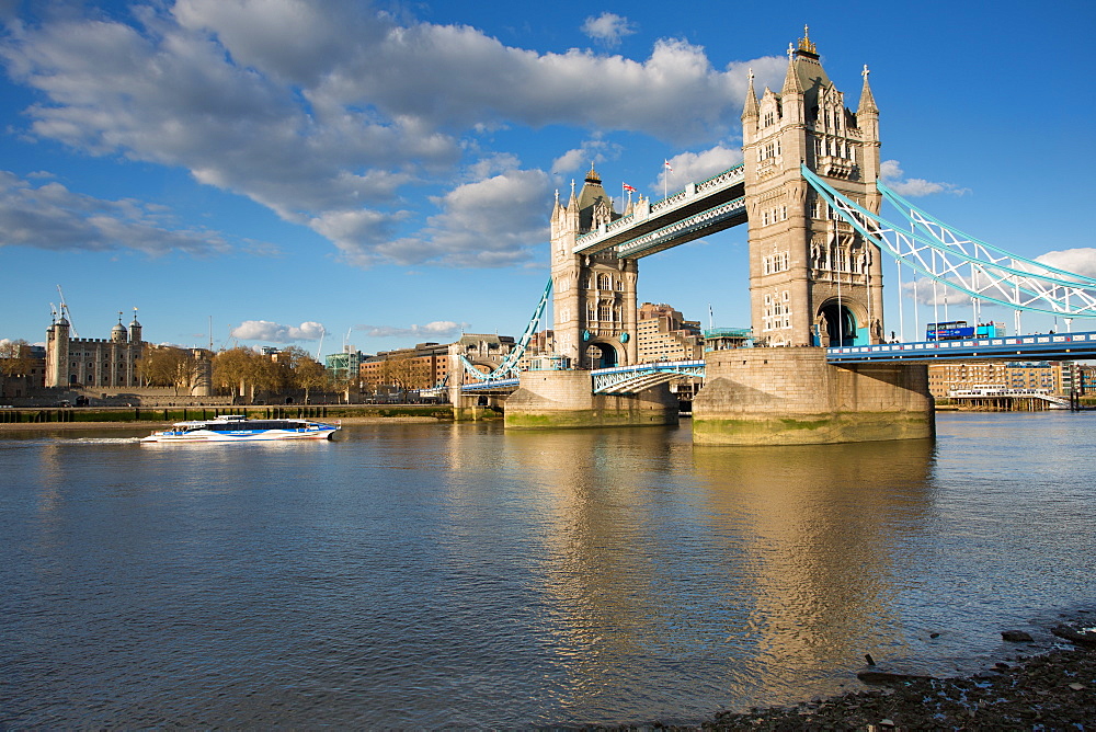 Tower Bridge and River Thames, London, England, United Kingdom, Europe