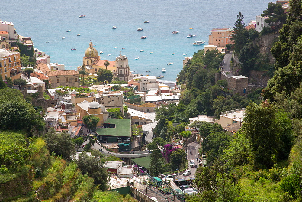 View over Positano, Costiera Amalfitana (Amalfi Coast), UNESCO World Heritage Site, Province of Salerno, Campania, Italy, Europe