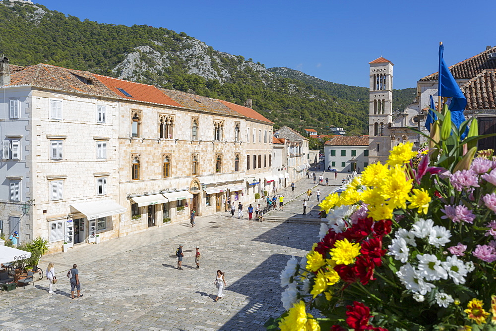 Main Square, Hvar, Hvar Island, Dalmatia, Croatia, Europe