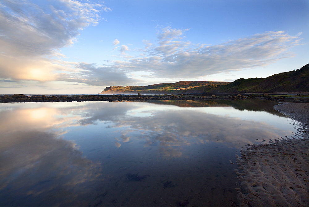 Robin Hoods Bay on a summer evening, Yorkshire, England, United Kingdom, Europe