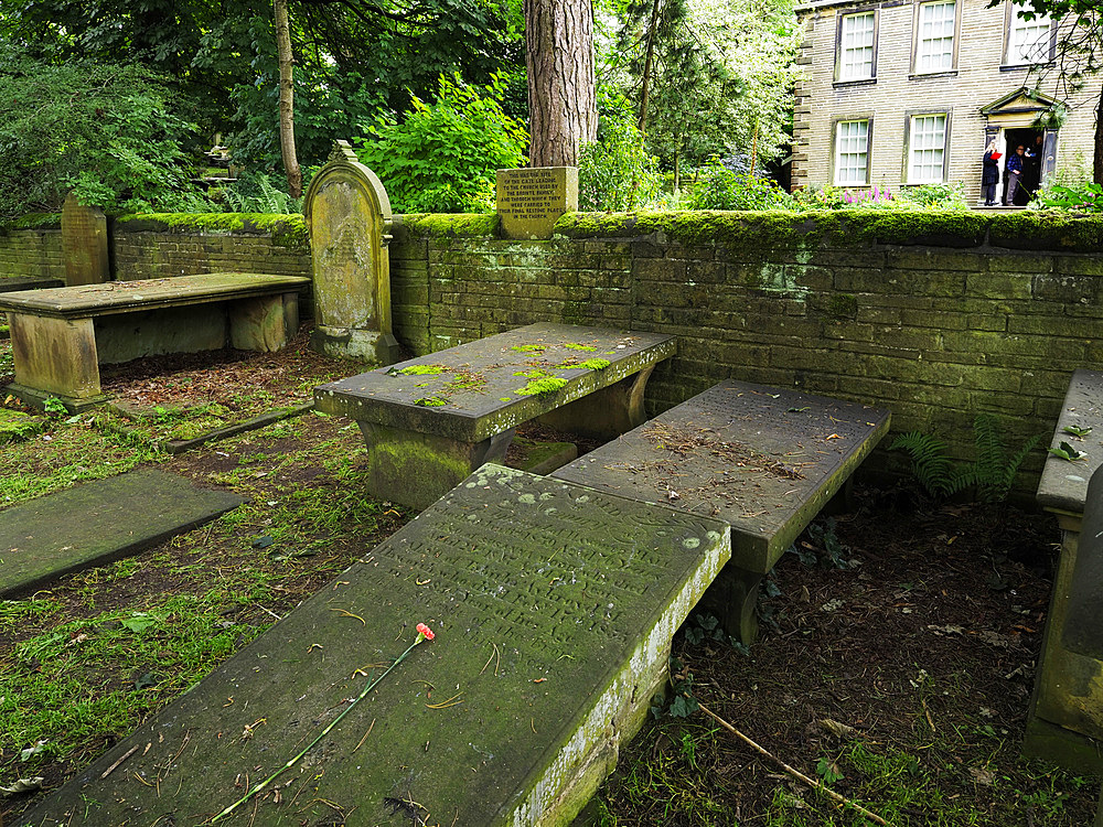 Tabbys Grave in Haworth Churchyard, Haworth, Yorkshire, England, United Kingdom, Europe