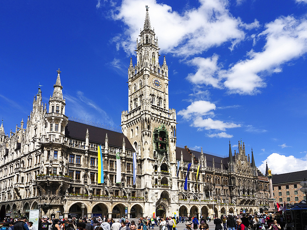 The New Town Hall in Marienplatz, Munich, Bavaria, Germany, Europe