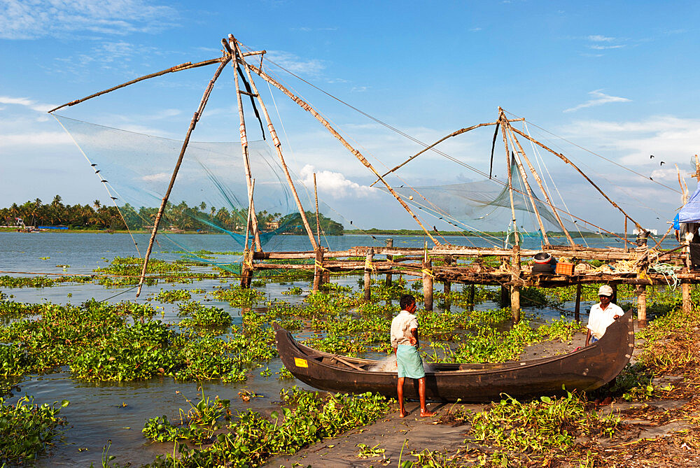 Chinese fishing nets, Kochi (Cochin), Kerala, India, Asia