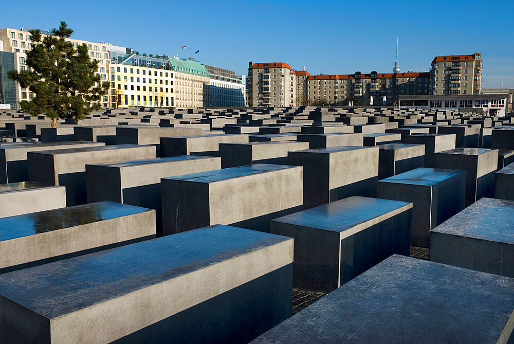 Denkmal fur die ermordeten Juden Europas (Monument to the murdered Jews of Europe) (Holocaust Memorial), Berlin, Germany, Europe