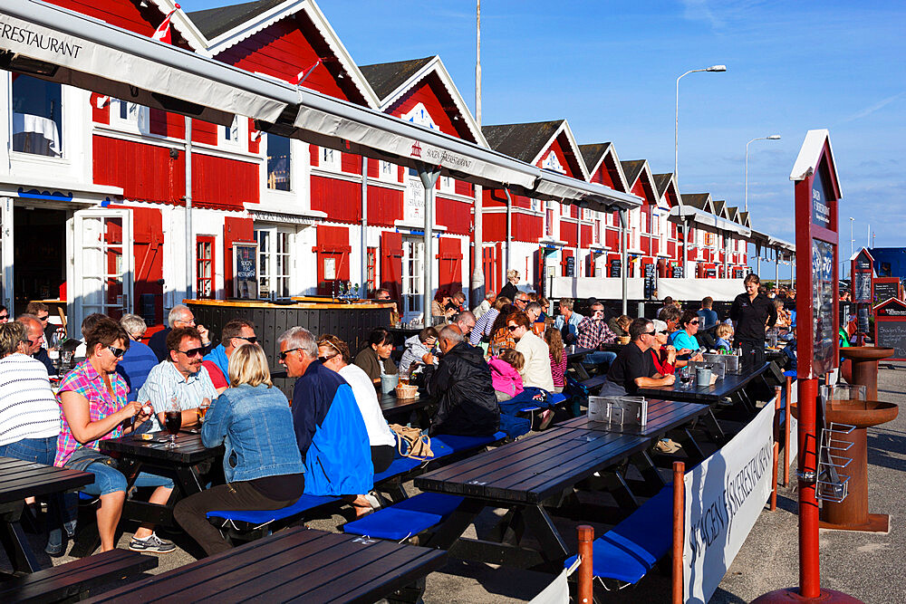 Harbourside seafood restaurants, Skagen, Jutland, Denmark, Scandinavia, Europe