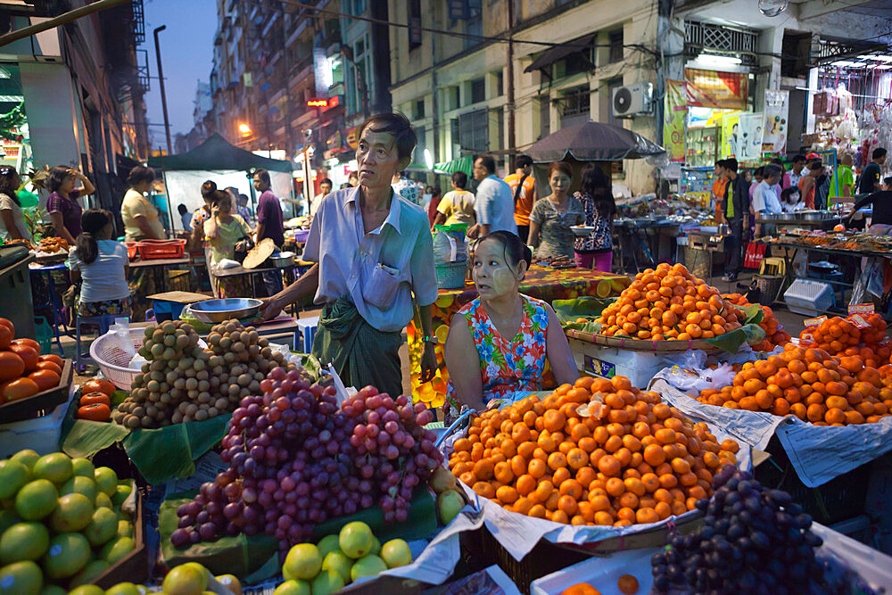 Night market, Yangon (Rangoon), Yangon Region, Myanmar (Burma), Asia