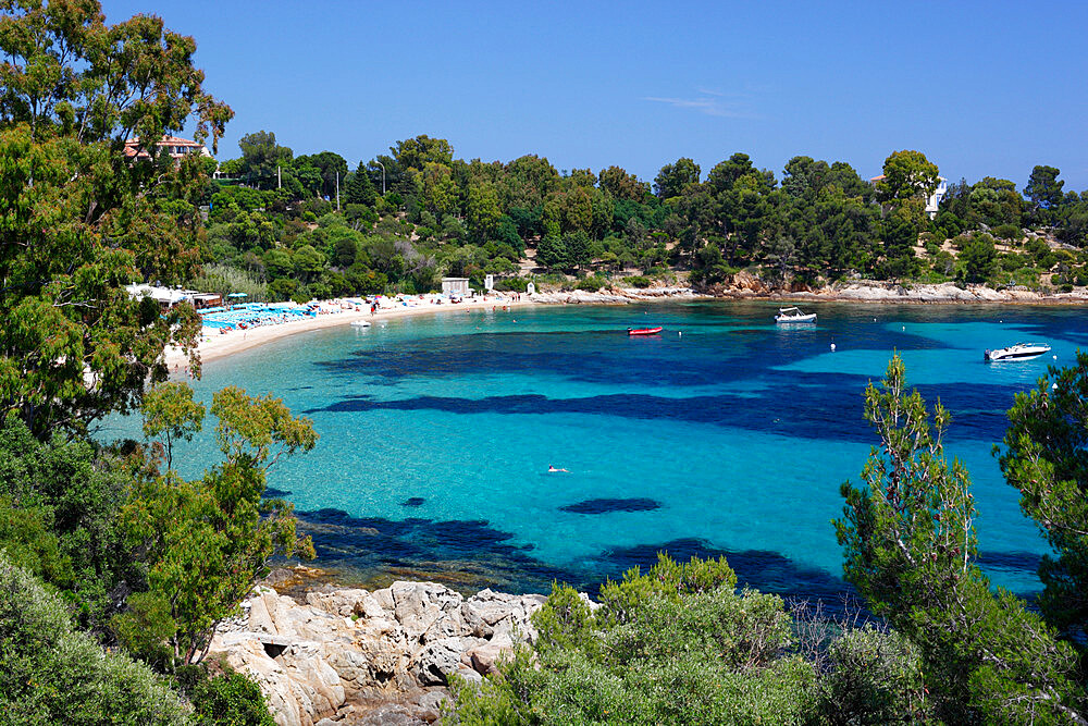 Plage de la Fossette, Le Lavandou, Var, Provence-Alpes-Cote d'Azur, Provence, France, Mediterranean, Europe