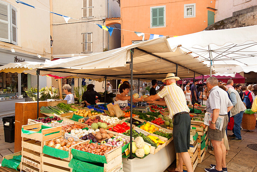 Local market, Place aux Herbes, Saint-Tropez, Var, Provence-Alpes-Cote d'Azur, Provence, France, Europe