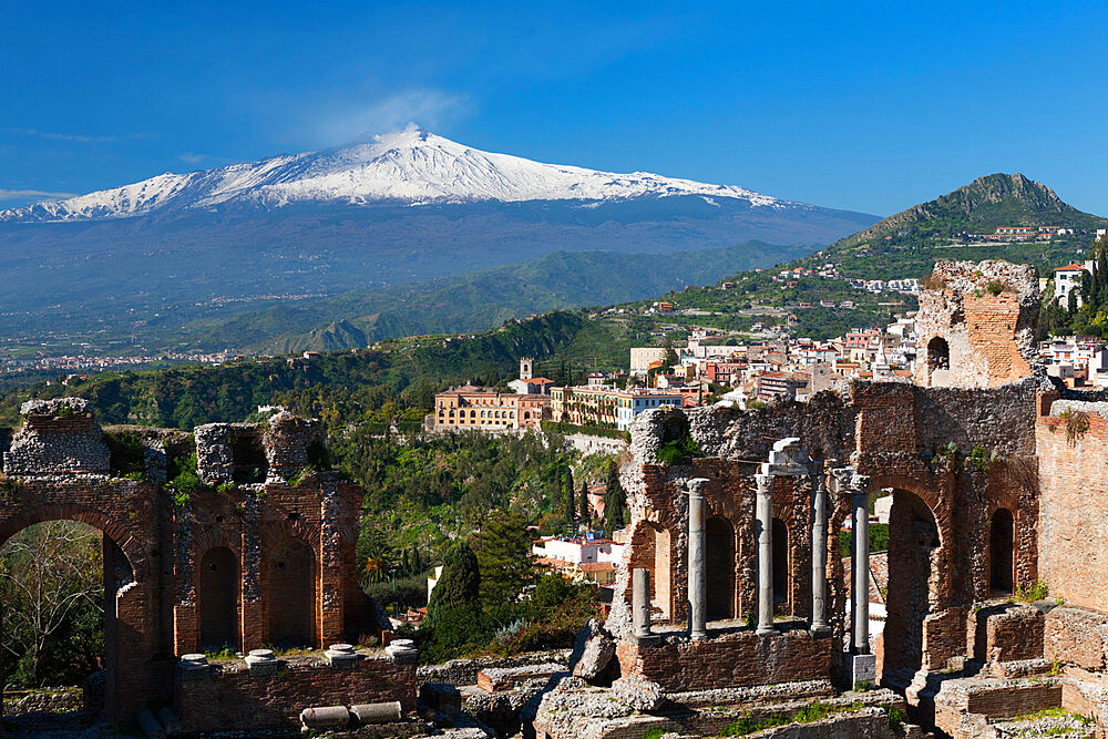 The Greek Amphitheatre and Mount Etna, Taormina, Sicily, Italy, Europe