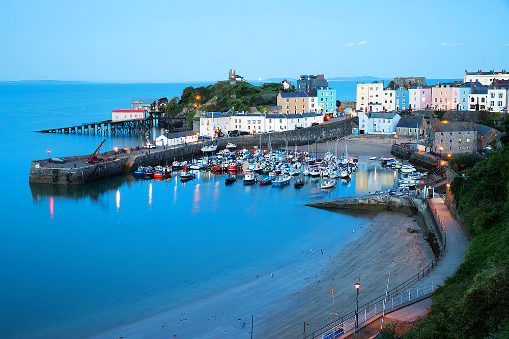 View over harbour and castle, Tenby, Carmarthen Bay, Pembrokeshire, Wales, United Kingdom, Europe