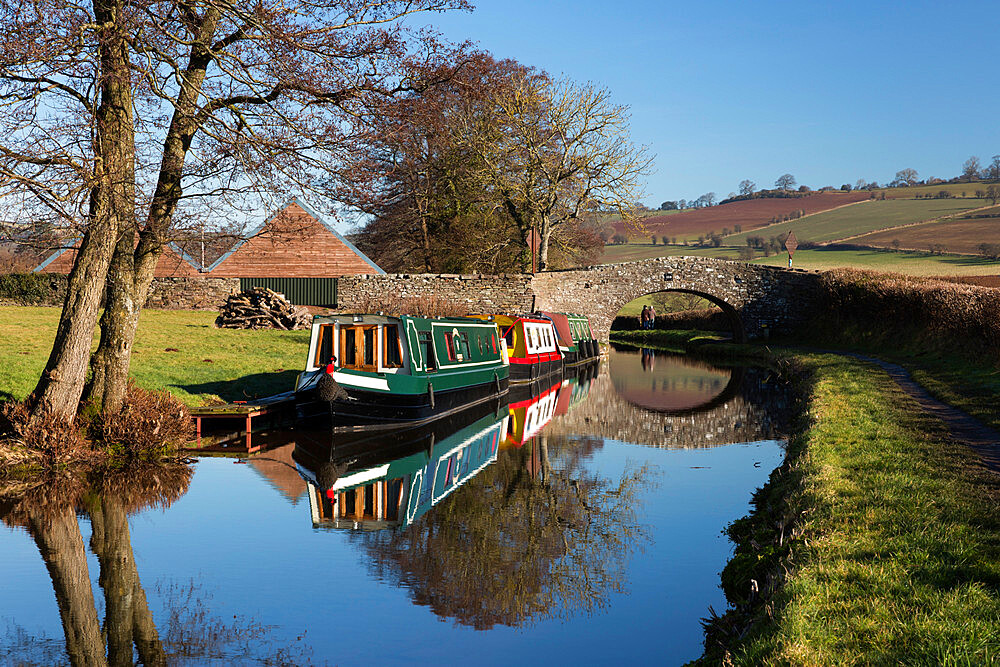 Barges on the Monmouthshire and Brecon Canal, Pencelli, Brecon Beacons National Park, Powys, Wales, United Kingdom, Europe