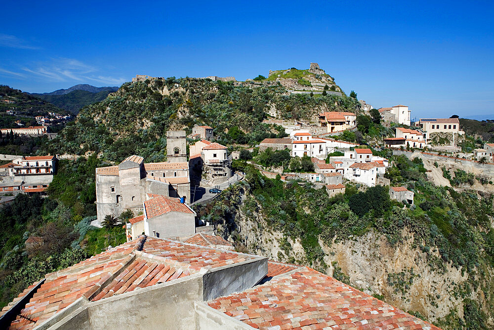 View over village used as set for filming The Godfather, Savoca, Sicily, Italy, Europe