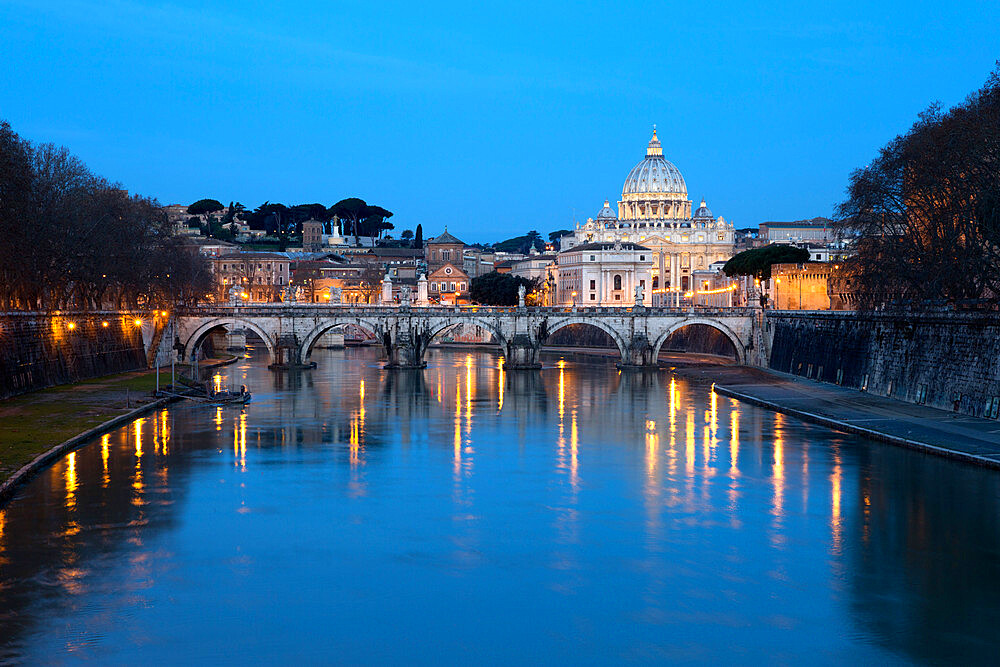 St. Peter's Basilica, the River Tiber and Ponte Sant'Angelo at night, Rome, Lazio, Italy, Europe