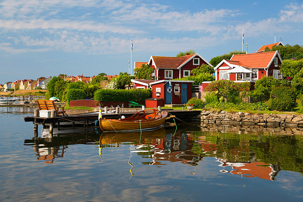 Swedish red summer houses in Brandaholm, Dragso Island, Karlskrona, Blekinge, South Sweden, Sweden, Scandinavia, Europe