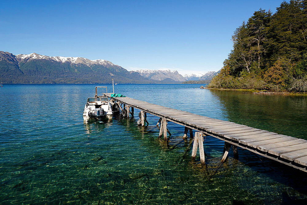 Pier on Lake Nahuel Huapi, Puerto Angostura, Villa La Angostura, Nahuel Huapi National Park, The Lake District, Argentina, South America