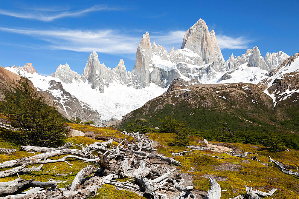 View of Mount Fitz Roy on Laguna de Los Tres trail, El Chalten, Patagonia, Argentina, South America