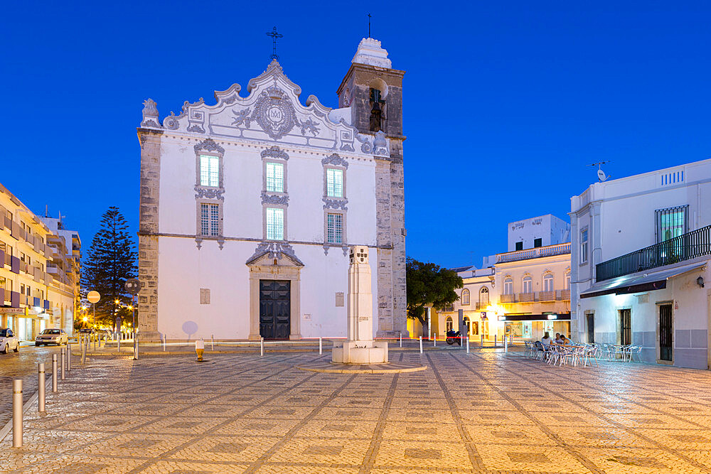 Igreja Matriz parish church at night, Olhao, Algarve, Portugal, Europe