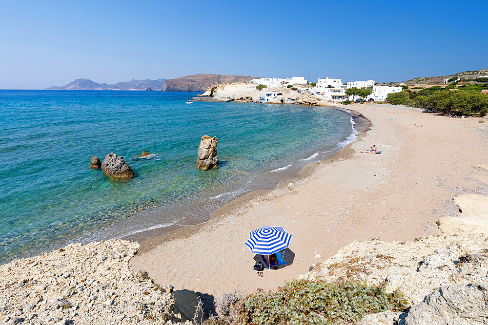 Pachena beach with clear turquoise water, Pachena, Milos, Cyclades, Aegean Sea, Greek Islands, Greece, Europe