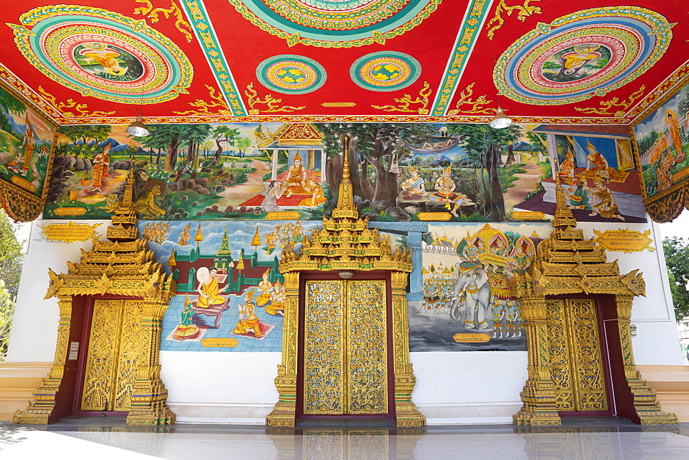 Murals and golden doors at the entrance of the Wat Inpeng Buddhist temple, Rue Samsenthai, Vientiane, Laos, Indochina, Southeast Asia, Asia